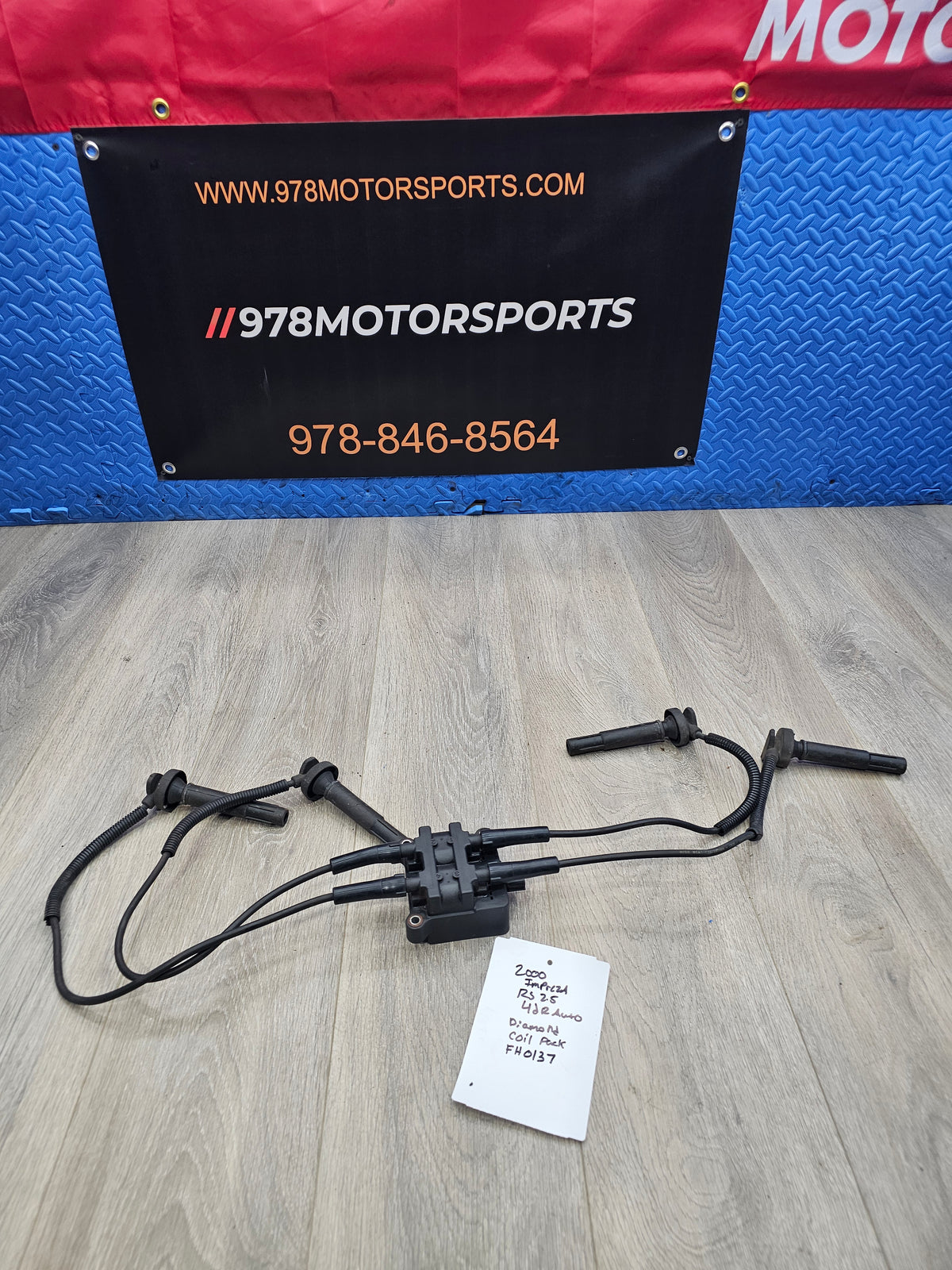 2000-2004 Subaru impreza rs sedan 2.5 ignition coil pack 22433AA570  image 0