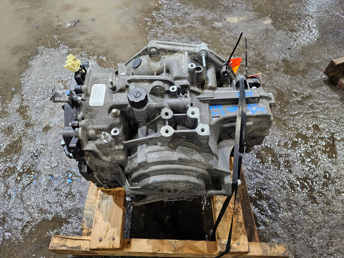 2015 bucks verano 2.4 fwd MH8 automatic transmission  image 3