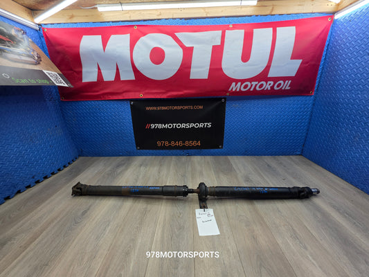 2008-2014 Subaru wrx 2.5 M/T Driveshaft 27111FG031 123k image 0