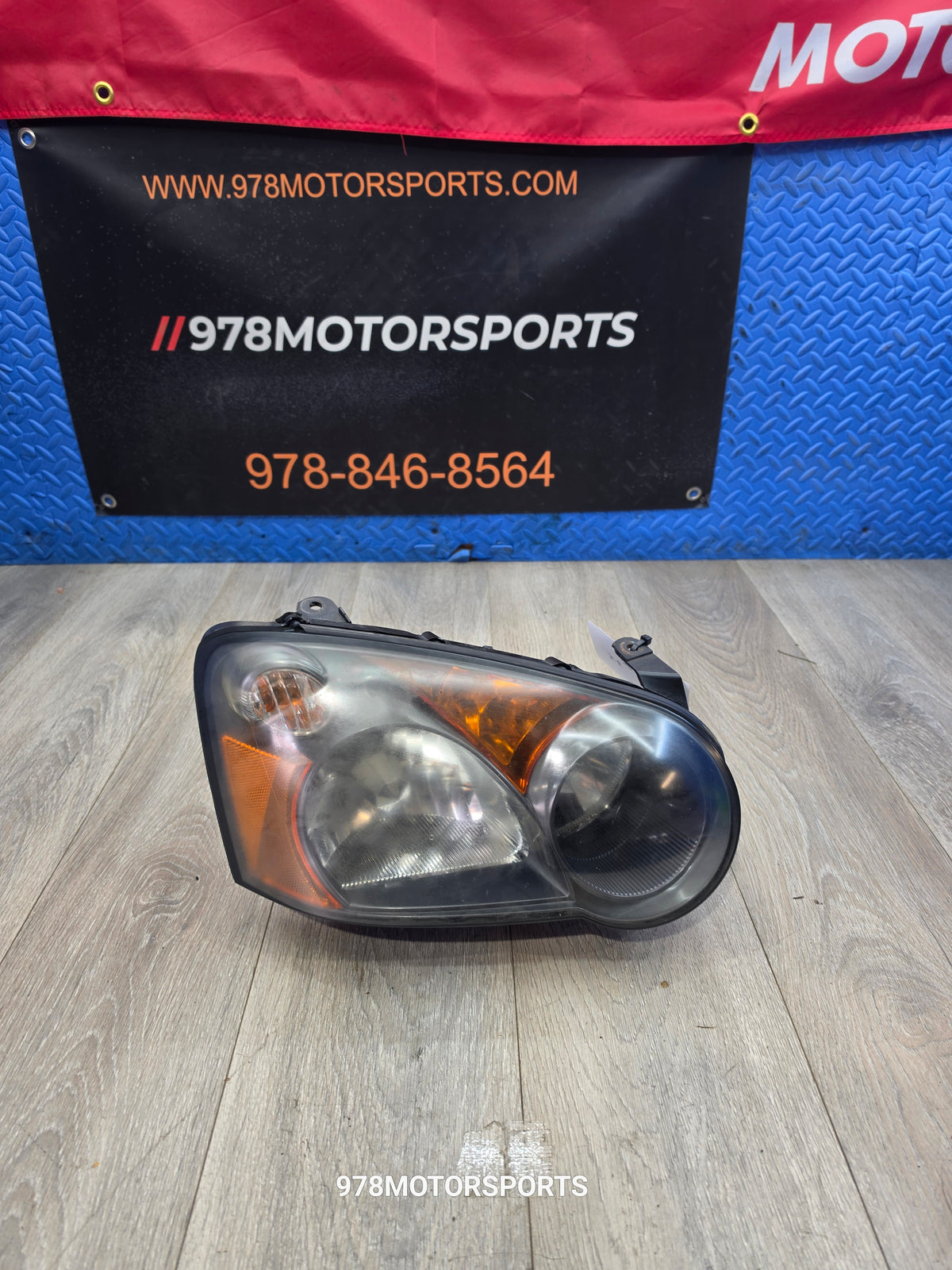 2005 subaru wrx sti right passenger hid headlight