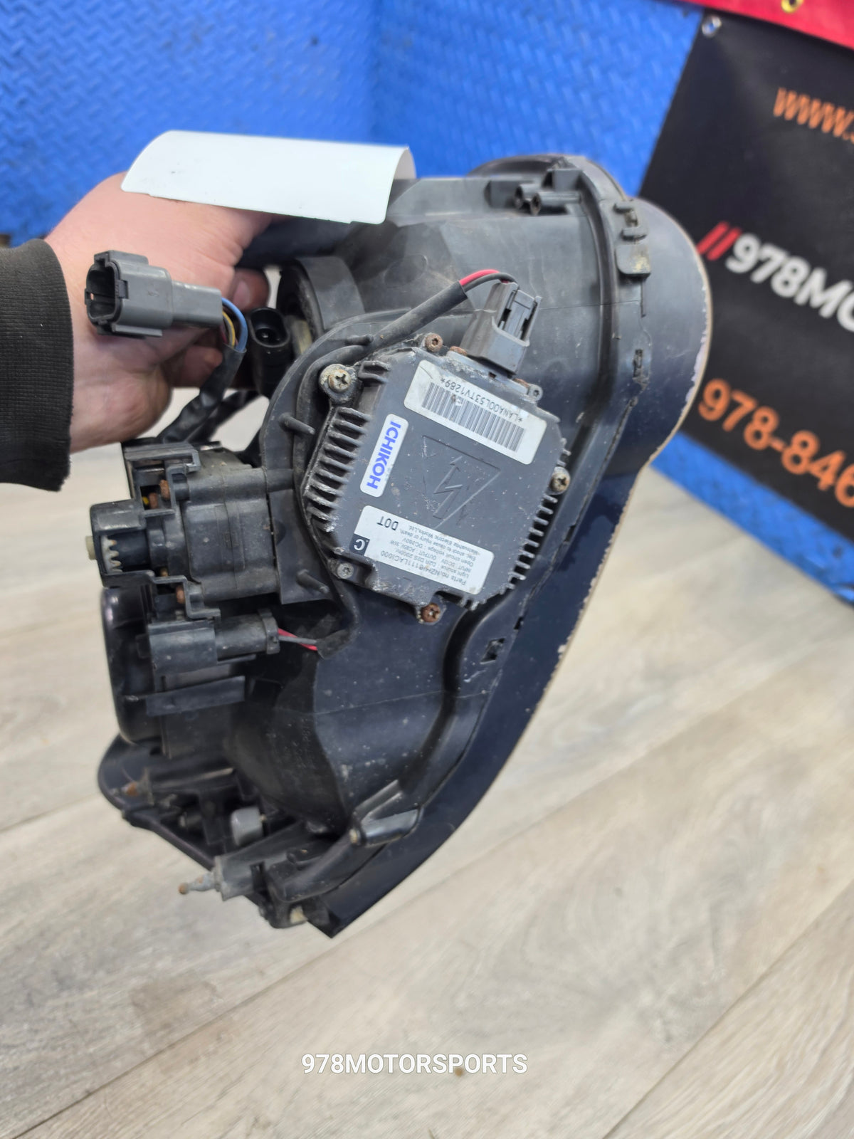 2005 Subaru wrx sti left driver hid headlight
